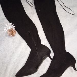 Women's knee high boots